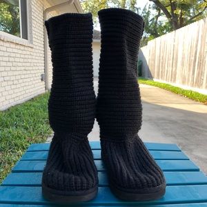 Black Tall Cardy Boots- UGG- Sz 8
